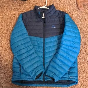 New with out tags Salomon ski jacket XL